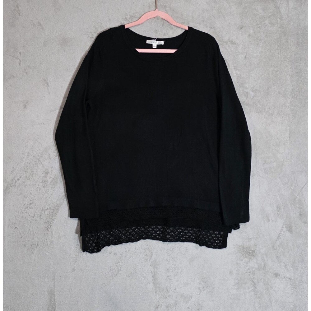 Cyrus long sleeves top Black sz Large Lace ruffle
